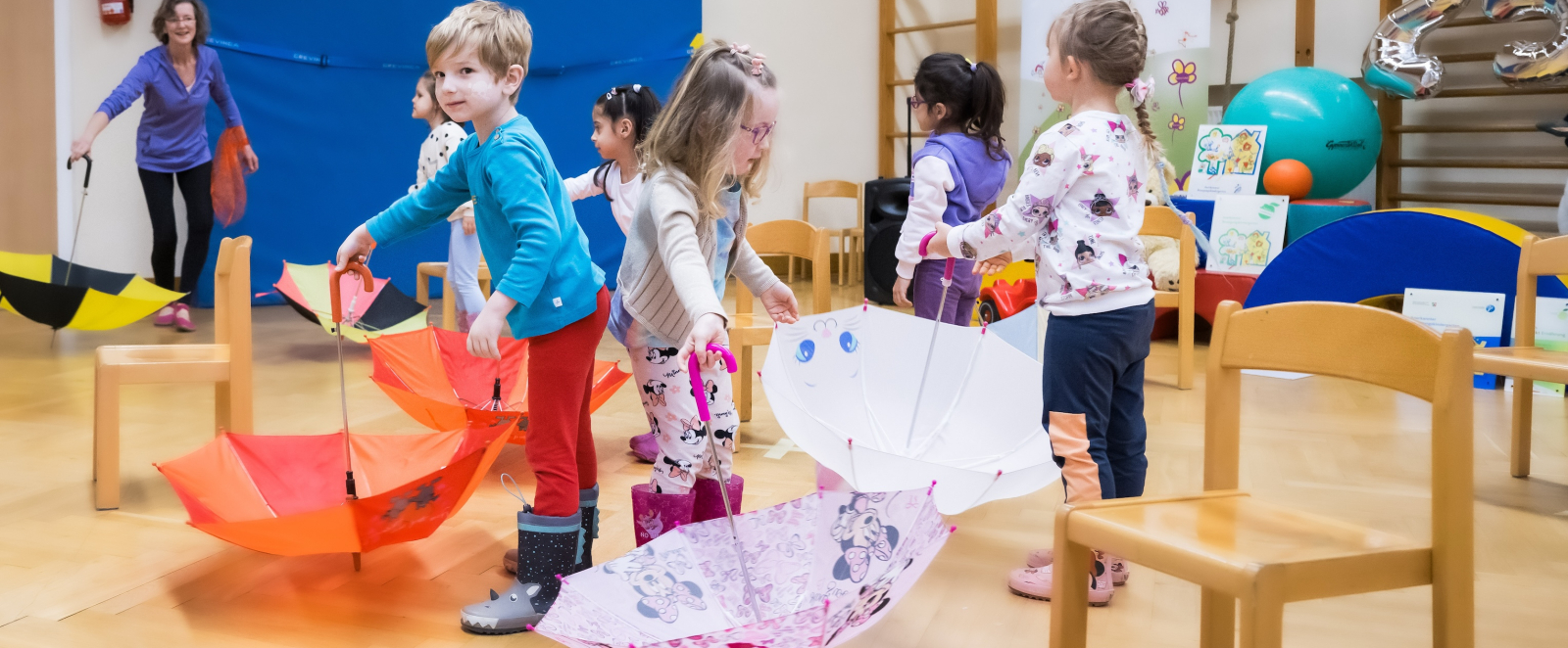 Spielende Kinder