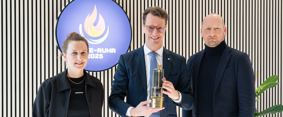 Ministerpräsident Hendrik Wüst besucht die Geschäftsstelle der Rhein-Ruhr 2025 FISU Games gGmbH in Düsseldorf