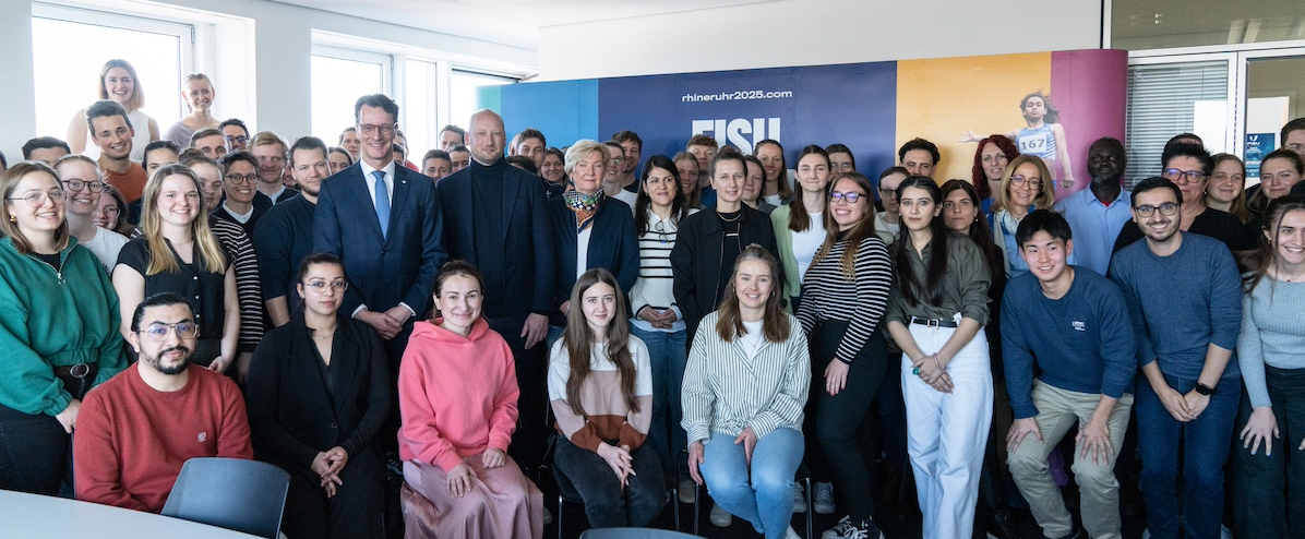 Ministerpräsident Hendrik Wüst besucht die Geschäftsstelle der Rhein-Ruhr 2025 FISU Games gGmbH in Düsseldorf