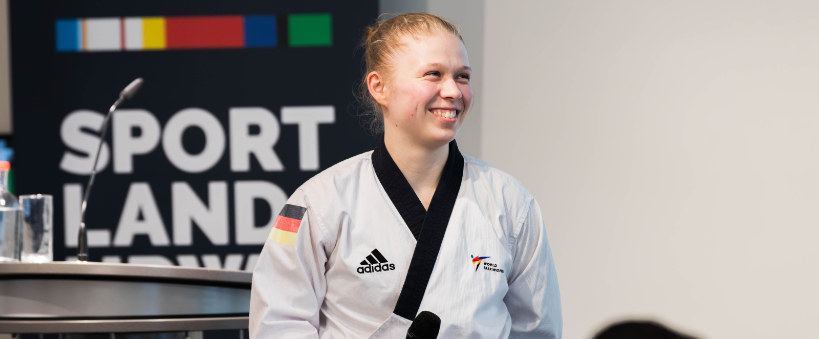 Taekwondoka Leah Lawall stellt ihren Sport vor