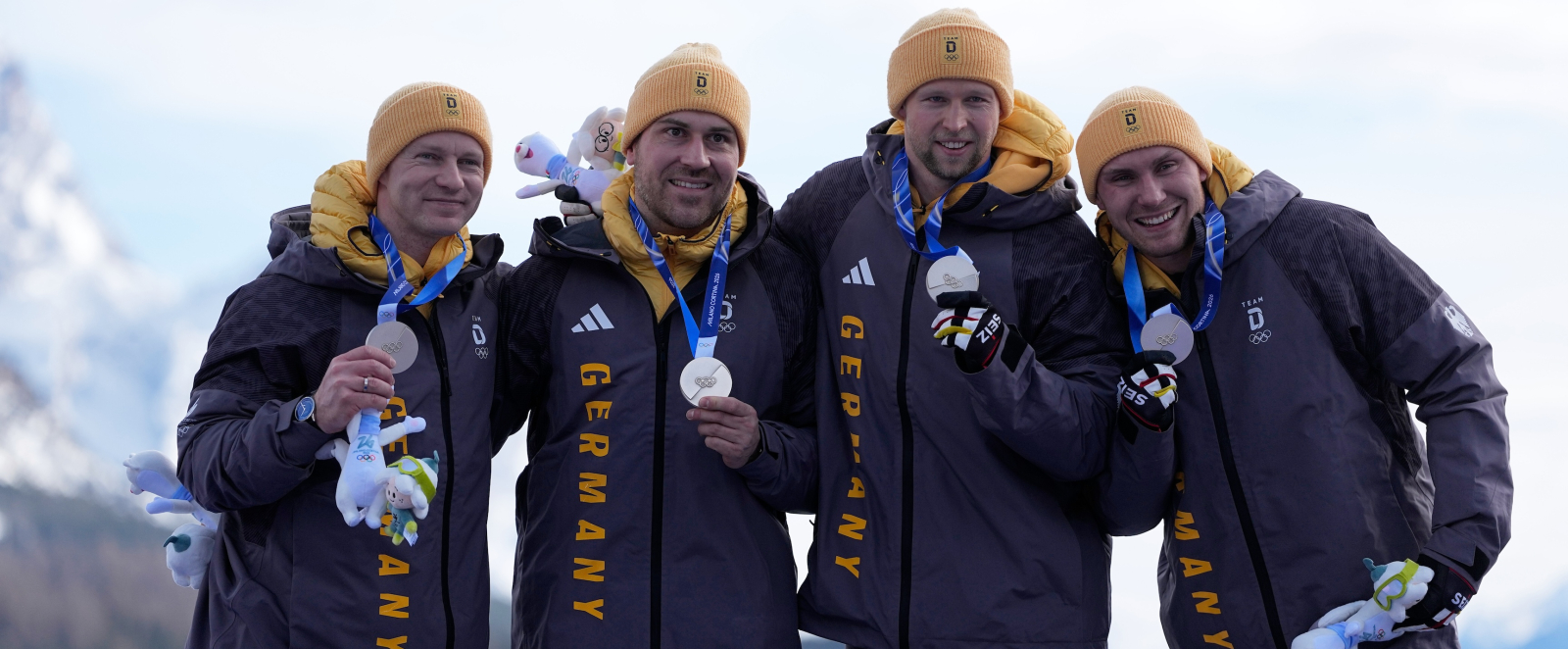 Viererbob bei der Medaillenvergabe