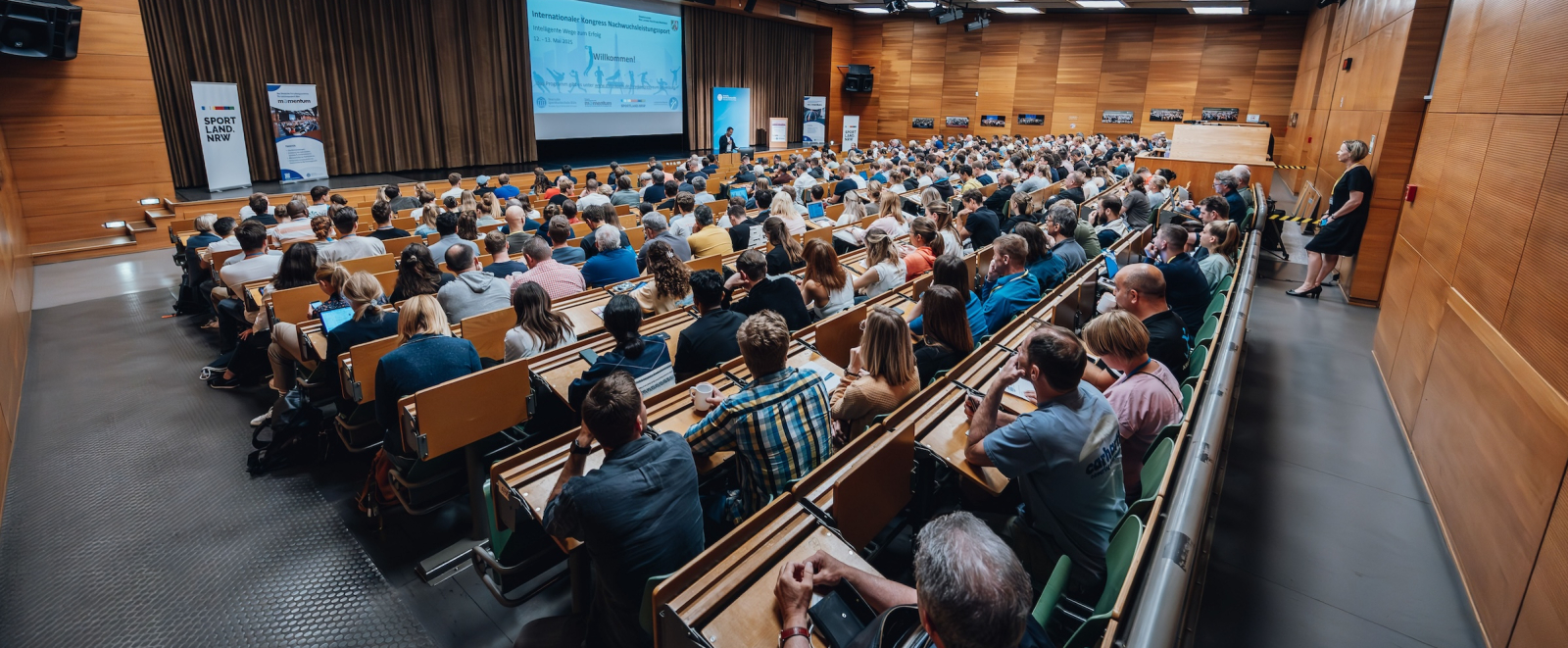 Voll besetztes Auditorium
