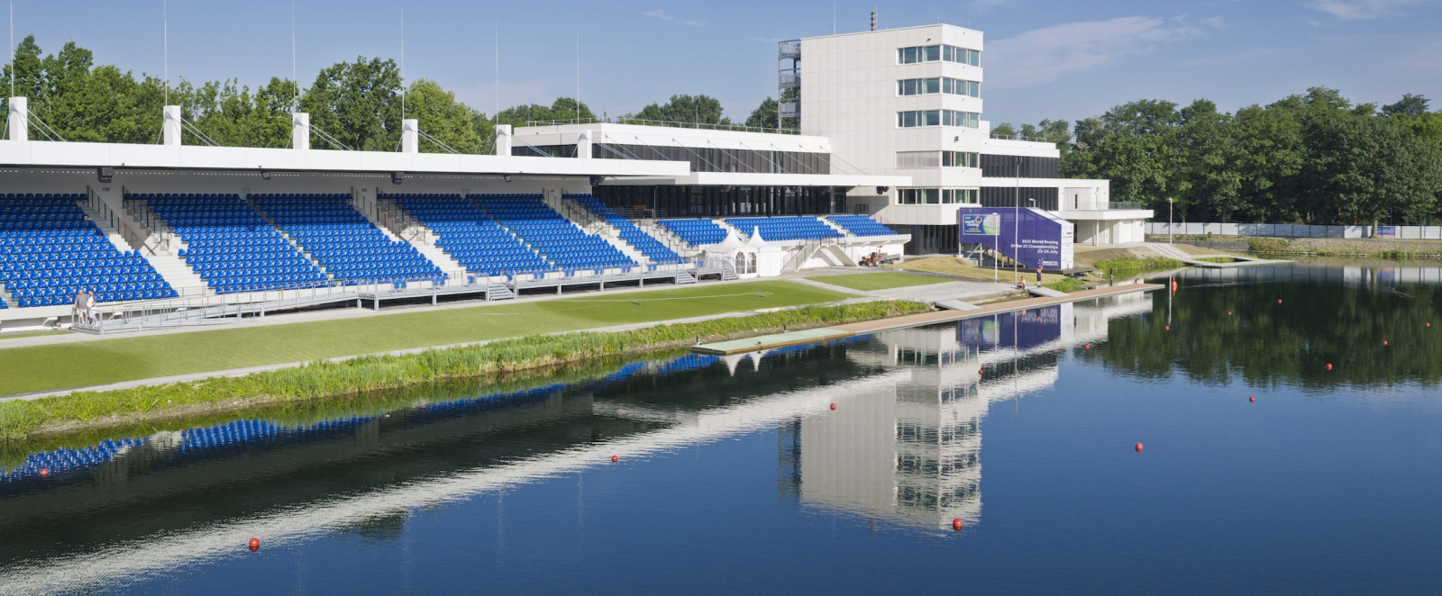 Blick auf die Regattabahn in Duisburg