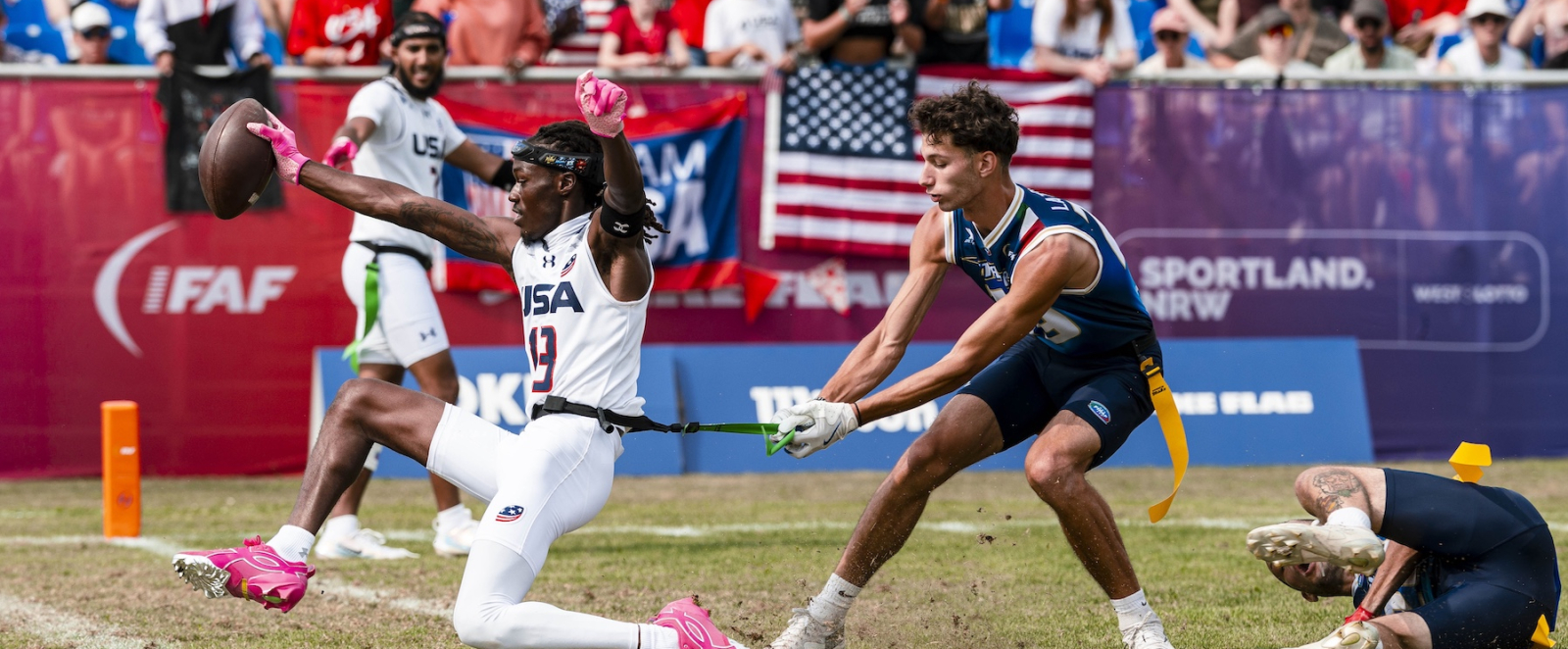 Team USA erzielt einen Touchdown