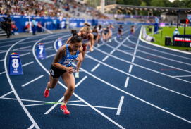 Leichtathletinnen beim Start im Lohrheidestadion