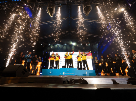 Siegerehrung bei der Bob-WM in Winterberg 2024