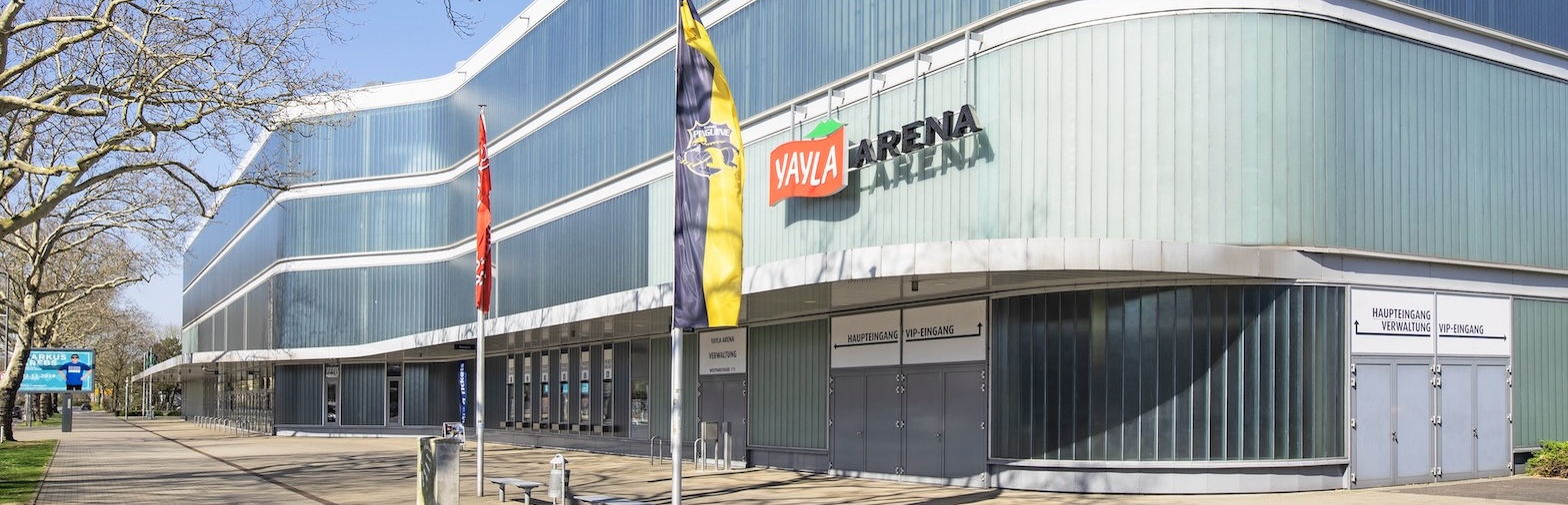 Yayla-Arena in Krefeld von außen