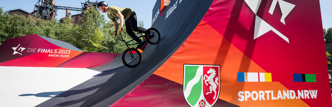 BMX-Fahrer in Aktion bei den Finals